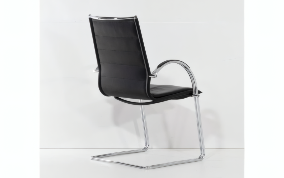 130100947_konferenzstuhl-freischwinger-walter-knoll-slim-line-59x87x55cm-schwarz-chrom-leder-metall-4_4x3-Upscale