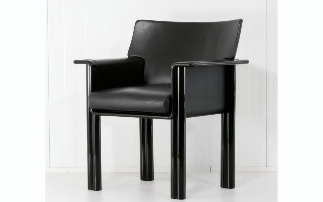 180804829_konferenzstuhl-meritalia-leder-71x80x60cm-schwarz-leder-11_4x3-Upscale