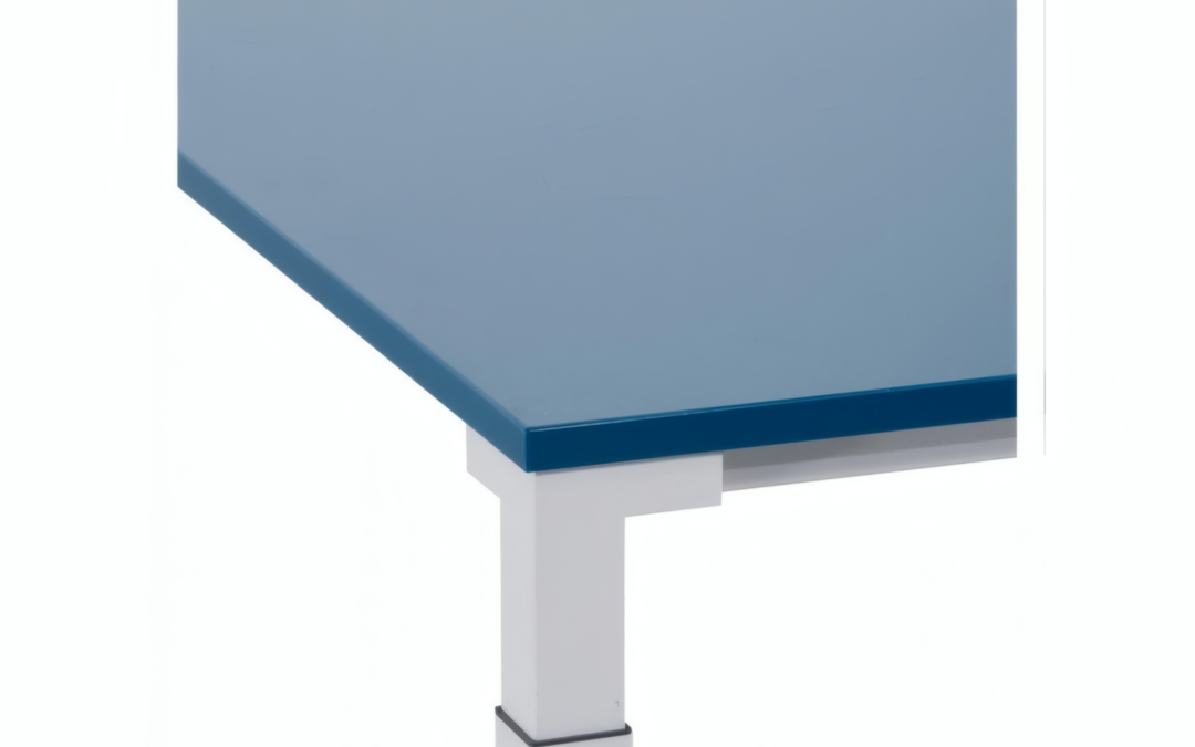 190705298_konferenztisch-rollbar-steelcase-rollbar-120x72x120cm-weiss-metall-2_4x3-Upscale