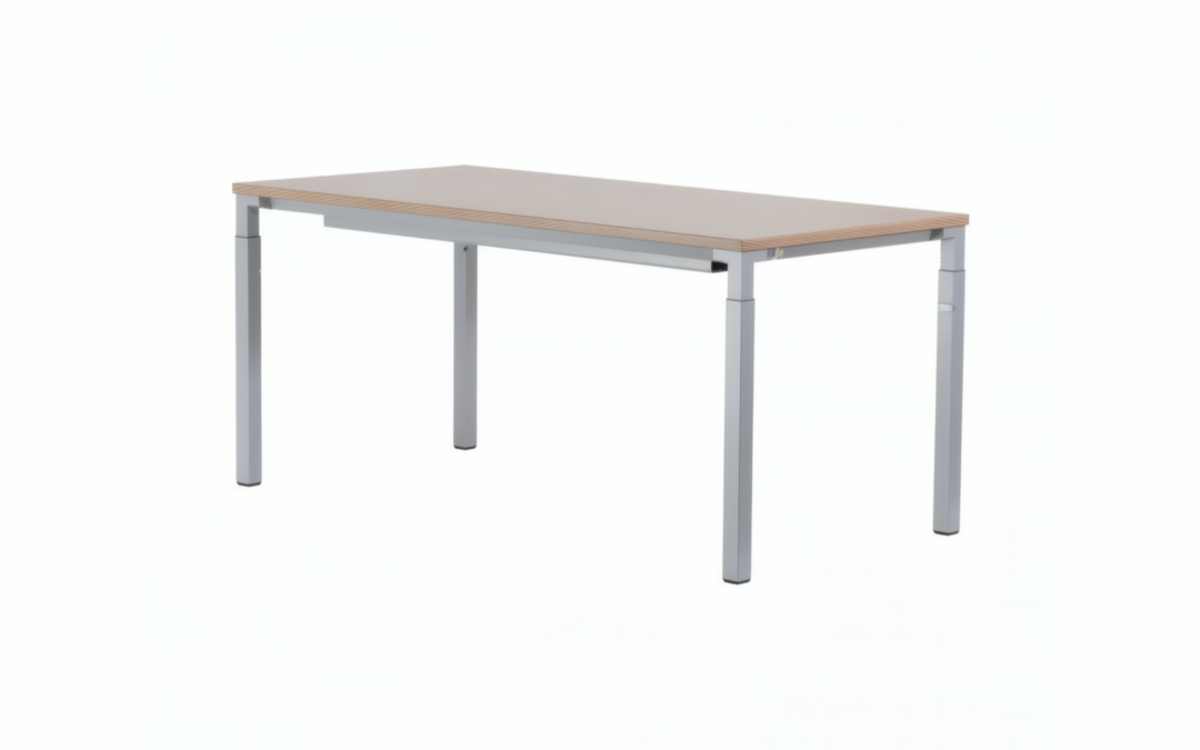 210406381_schreibtisch-steelcase-4-fu-160x72x80cm-chrom-buche-metall-holz-2_4x3-Upscale