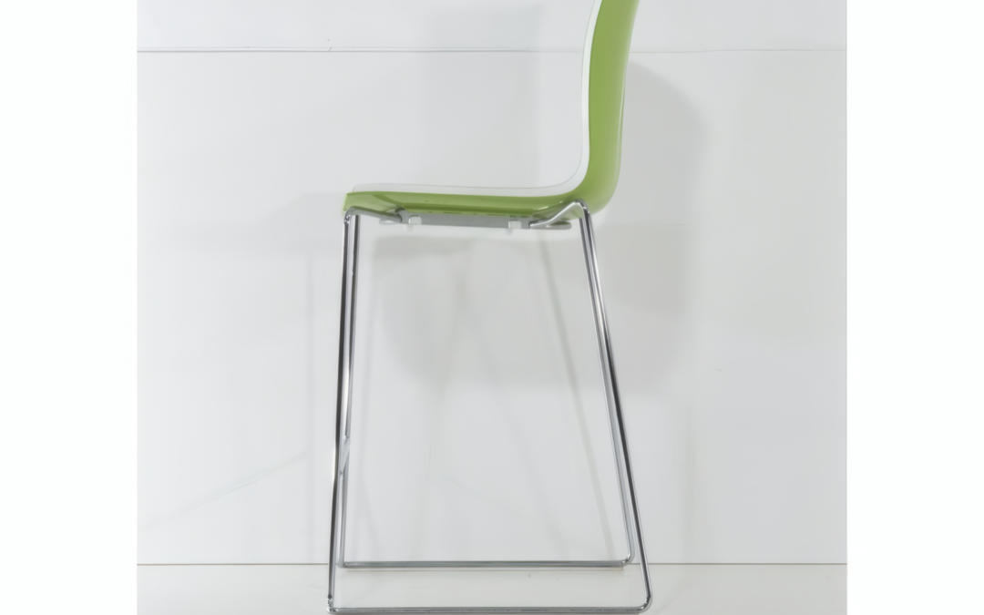 210606464_konferenzstuhl-arper-catifa-46-63x111x54cm-gruen-chrom-weiss-7_4x3-Upscale