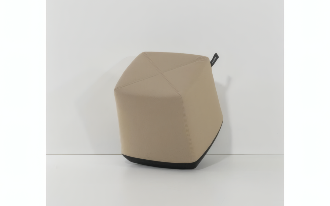 230307341_loungehocker-dauphin-allora-pouf-schwarz-stoff-2_4x3-Upscale