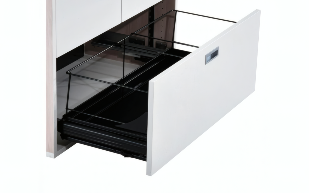 240807870_sideboard-steelcase-med-ga-90x117x43cm-akazie-weiss-holz-10_4x3-Upscale