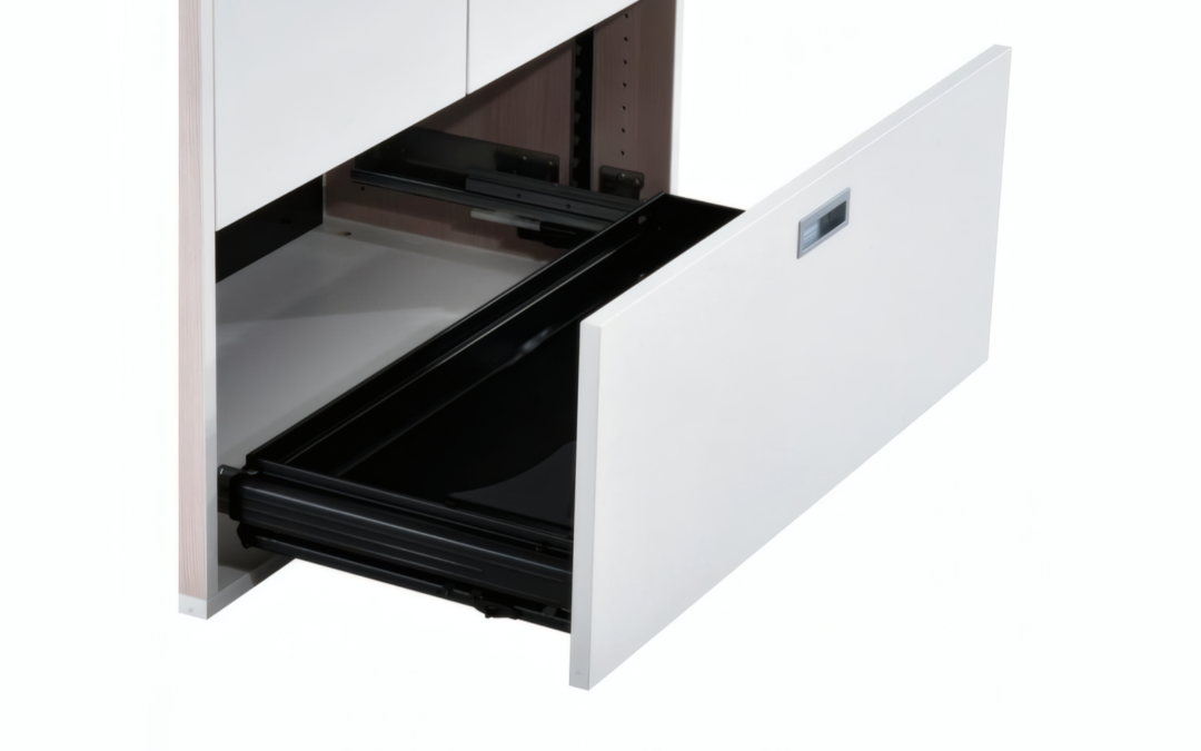 240807870_sideboard-steelcase-med-ga-90x117x43cm-akazie-weiss-holz-9_4x3-Upscale