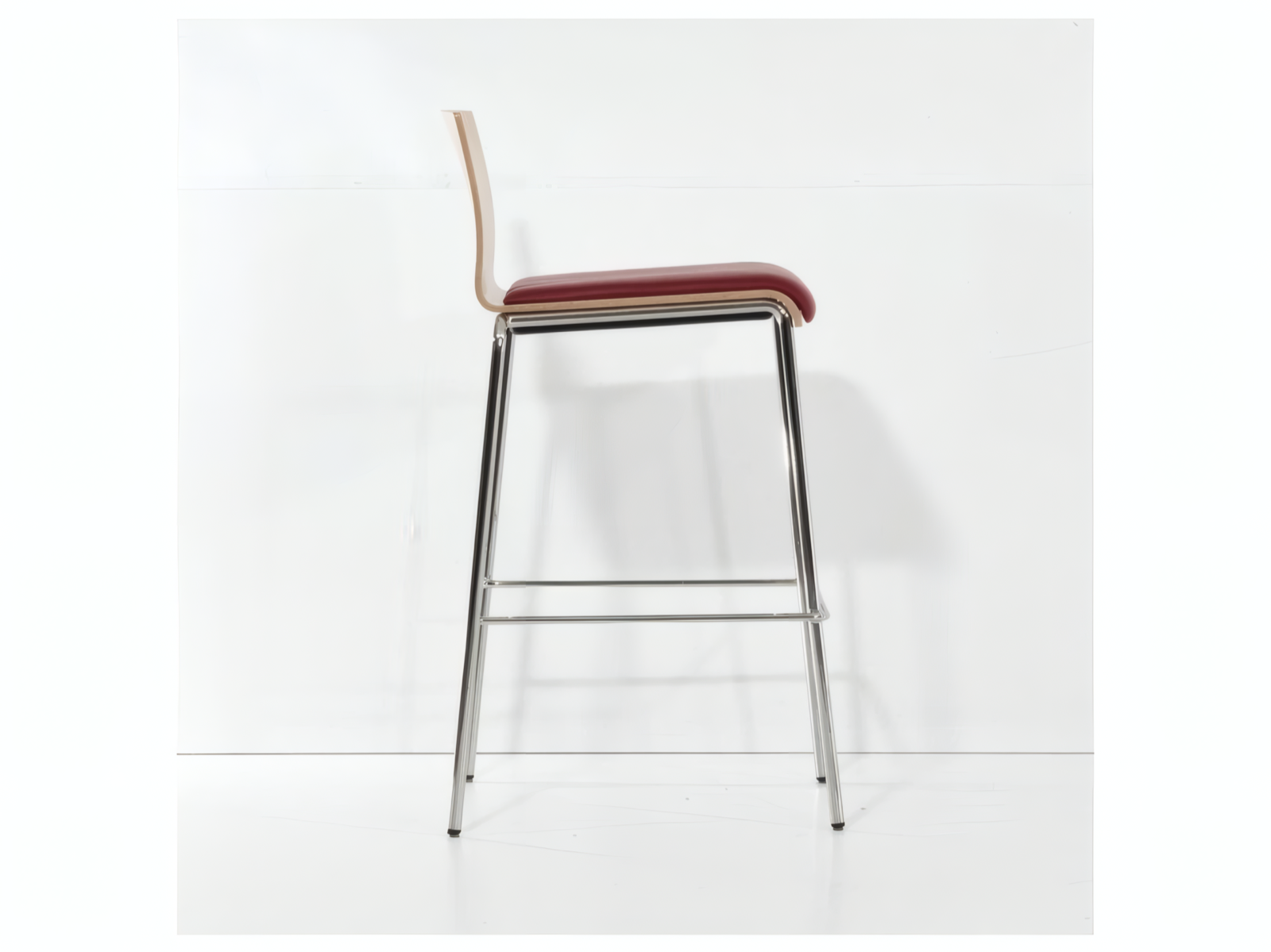 Dauphin Siamo Barhocker, Buche/Rubinrot, Chrom – Bild 3