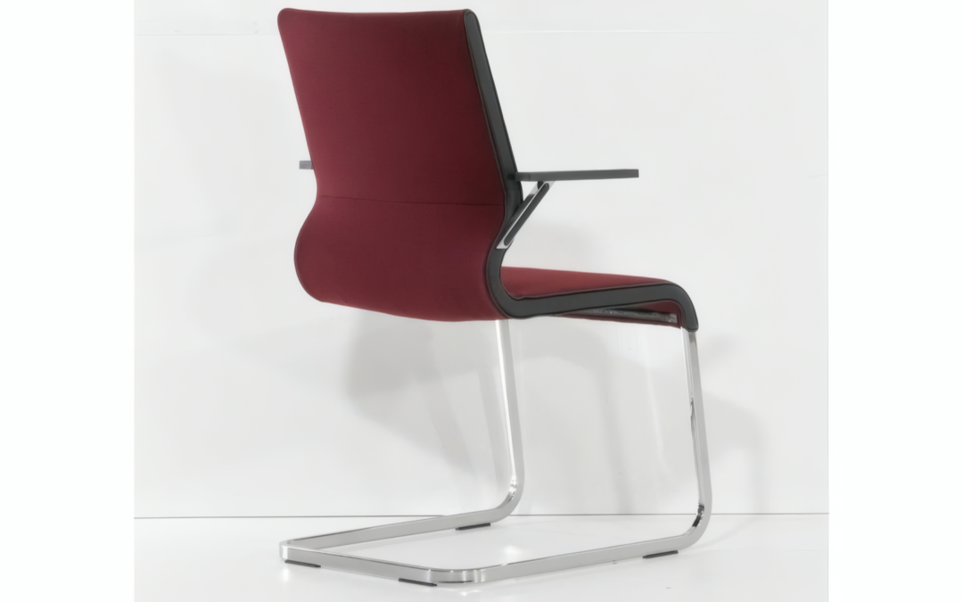240807889_konferenzstuhl-freischwinger-zuco-freischwinger-schwarz-chrom-leder-4_4x3-Upscale