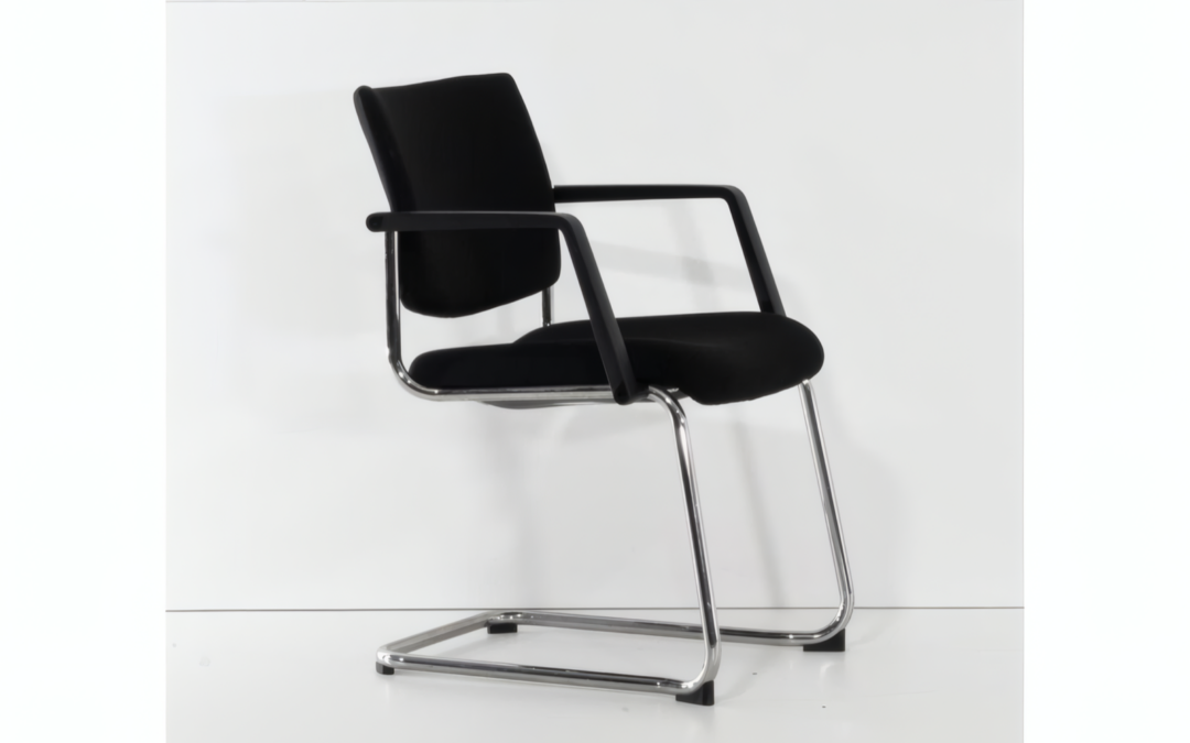 240907901_konferenzstuhl-freischwinger-dauphin-stapelbar-schwarz-chrom-stoff-kunststoff-2_4x3-Upscale