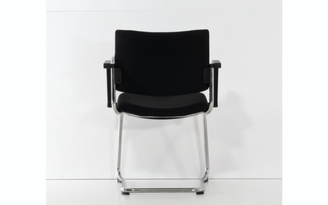240907901_konferenzstuhl-freischwinger-dauphin-stapelbar-schwarz-chrom-stoff-kunststoff-5_4x3-Upscale