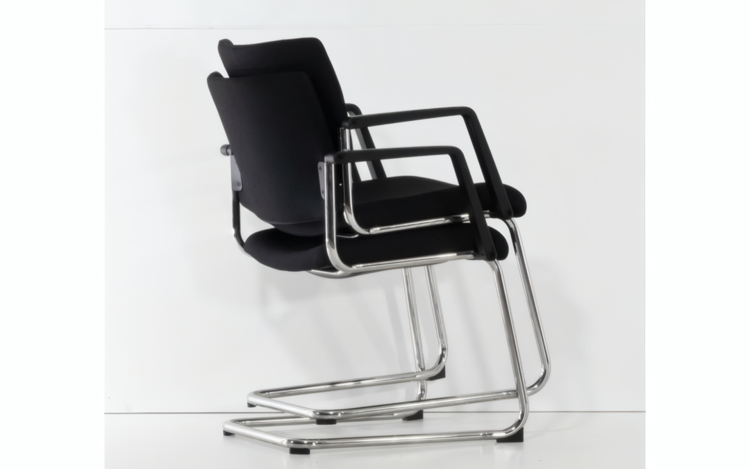 240907901_konferenzstuhl-freischwinger-dauphin-stapelbar-schwarz-chrom-stoff-kunststoff-8_4x3-Upscale