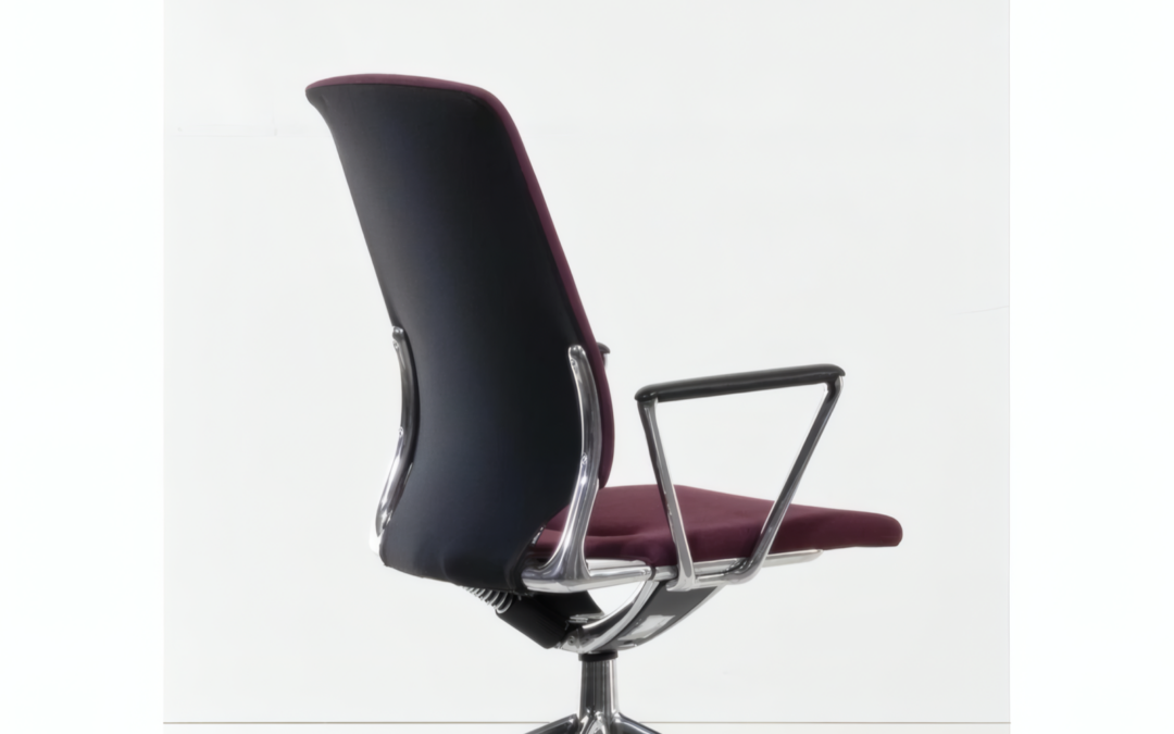 240907902_konferenzstuhl-vitra-meda-conference-aluminium-10_4x3-Upscale