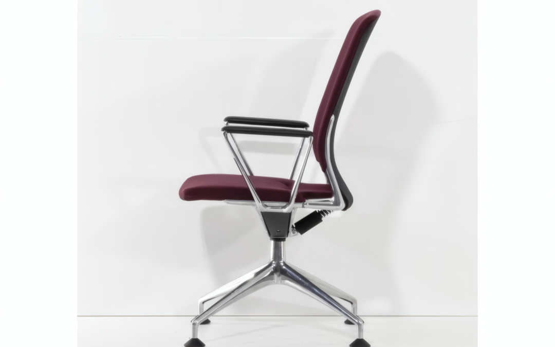240907902_konferenzstuhl-vitra-meda-conference-aluminium-7_4x3-Upscale