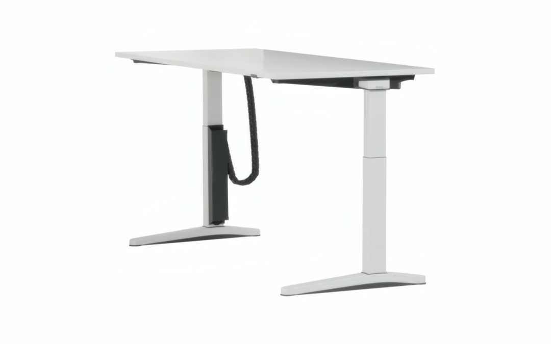 240907918_schreibtisch-elektrisch-steelcase-elek-160x65cm-weiss-metall-2_4x3-Upscale