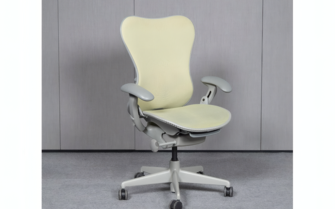 241208001_buerodrehstuhl-herman-miller-mirra-grun-2_4x3-Upscale