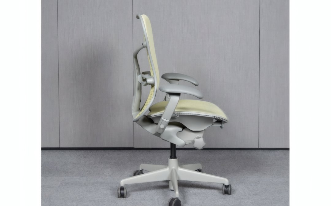 241208001_buerodrehstuhl-herman-miller-mirra-grun-3_4x3-Upscale