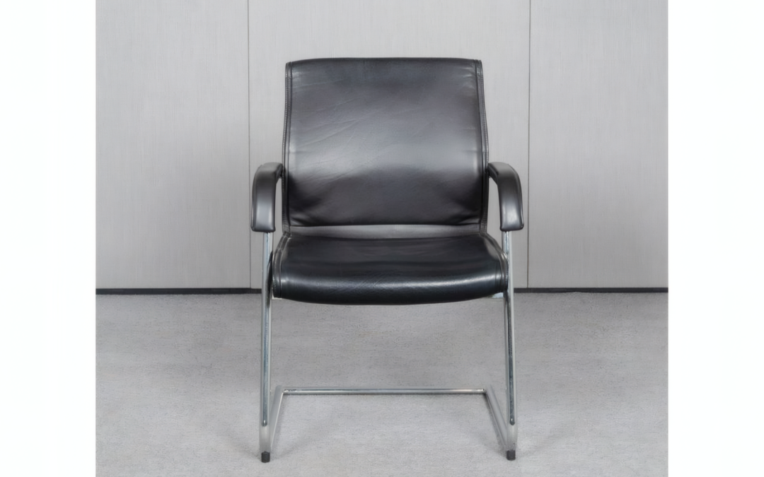 250108033_konferenzstuhl-wilkhahn-fs-64x91x58cm-schwarz-chrom-leder-1_4x3_-Upscale