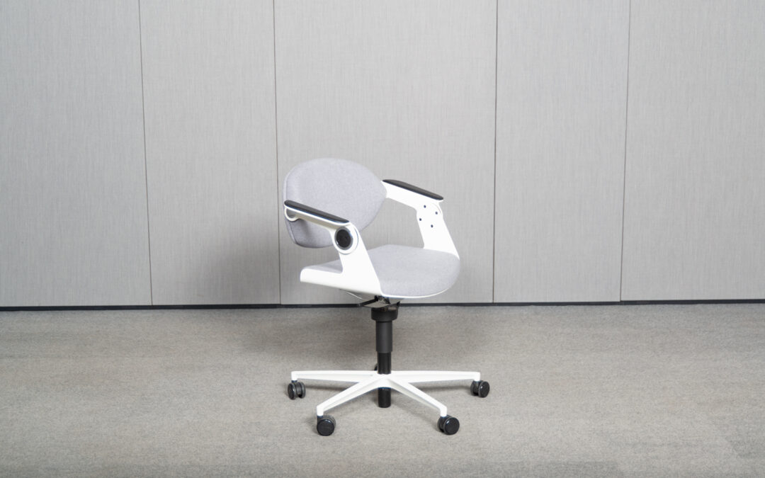 260708453-koenig-neurath-balance-chair-sitz-stehstuhl-fusskreuz-weiss-grau-2