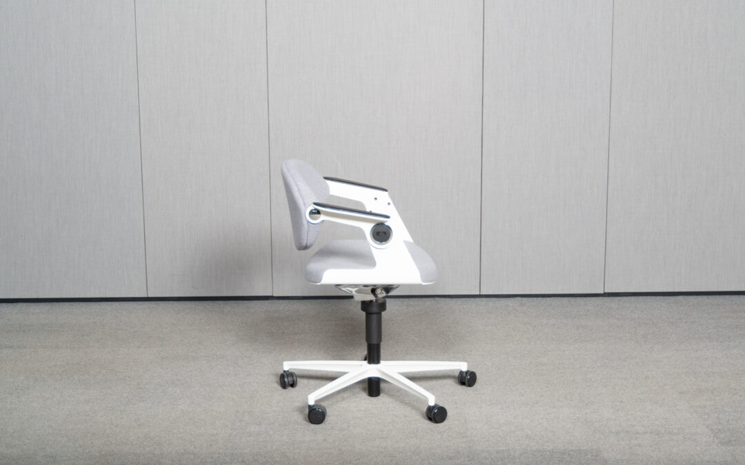 260708453-koenig-neurath-balance-chair-sitz-stehstuhl-fusskreuz-weiss-grau-3